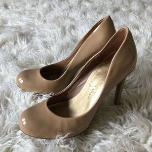 Jessica Simpson Nude Pumps/ Heels, size 5.5
